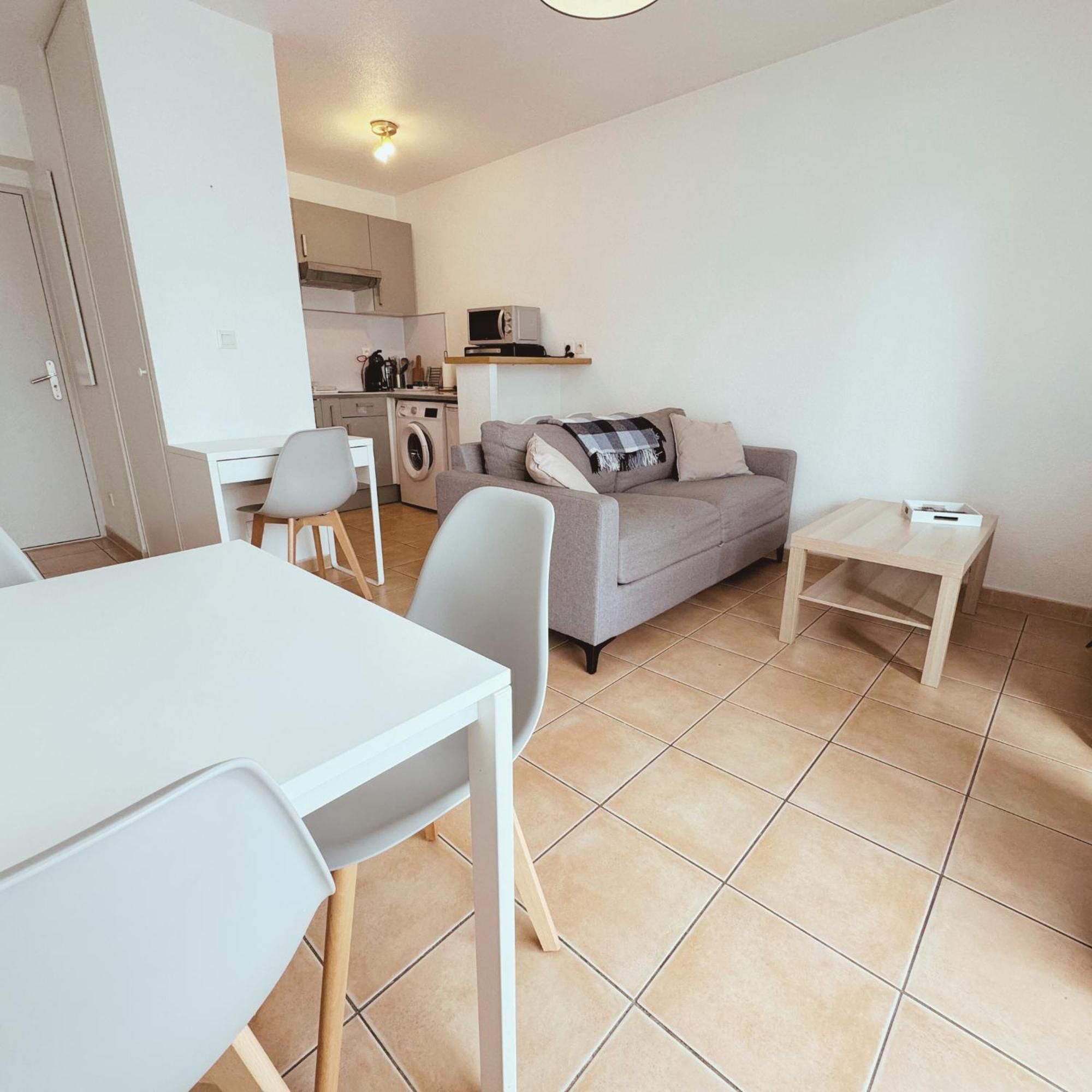 Appartement Residence Prive Avec Parking Wifi Clim Piscine Авиньон Екстериор снимка