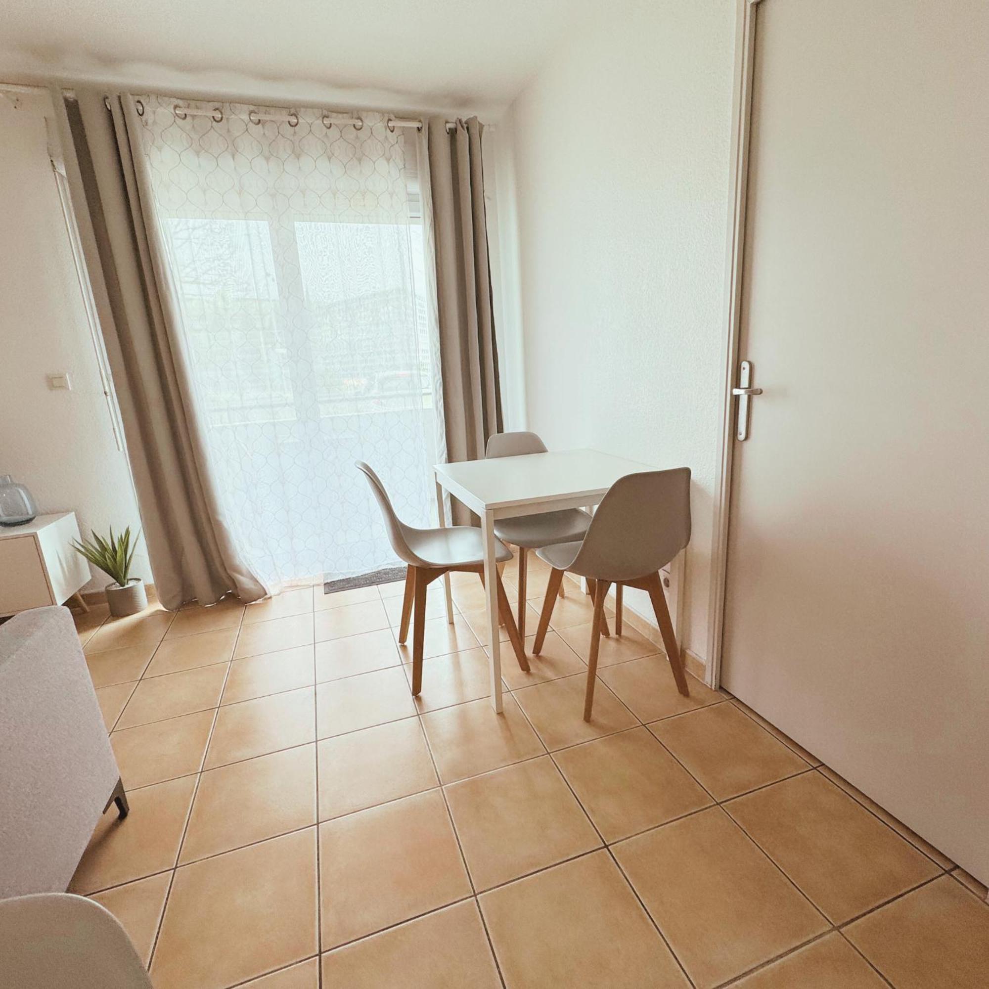 Appartement Residence Prive Avec Parking Wifi Clim Piscine Авиньон Екстериор снимка